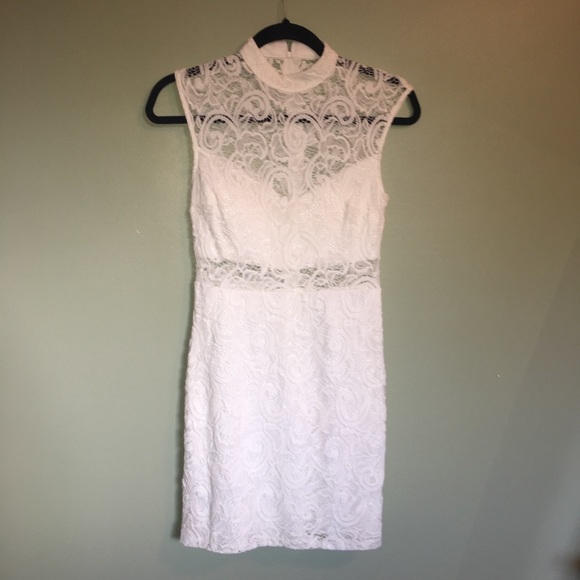 White Homecoming/Formal Dress - Picture 5 of 8